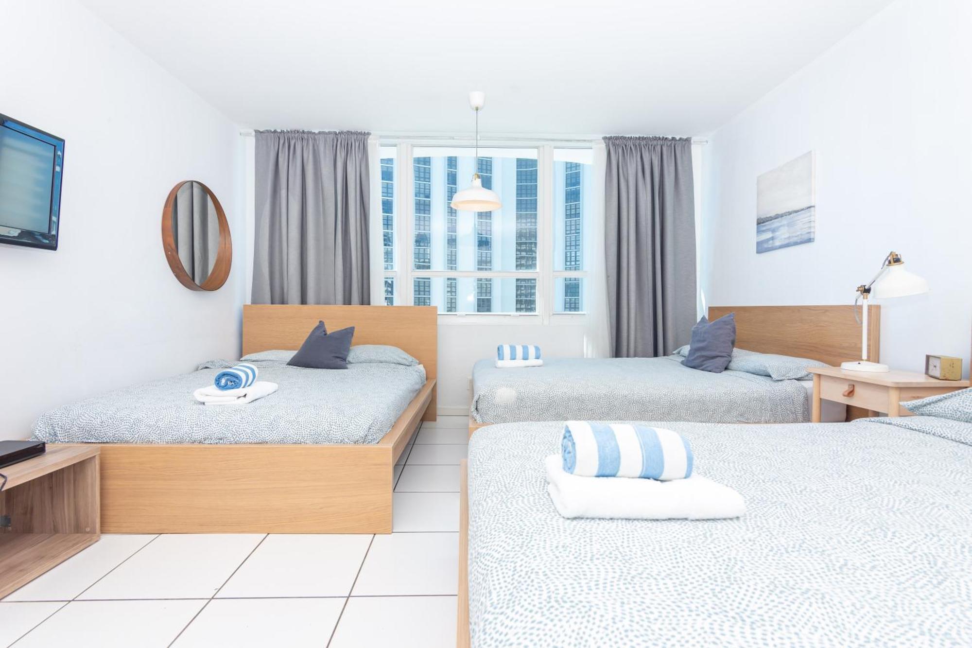 ميامي بيتش Girasole Suites الغرفة الصورة