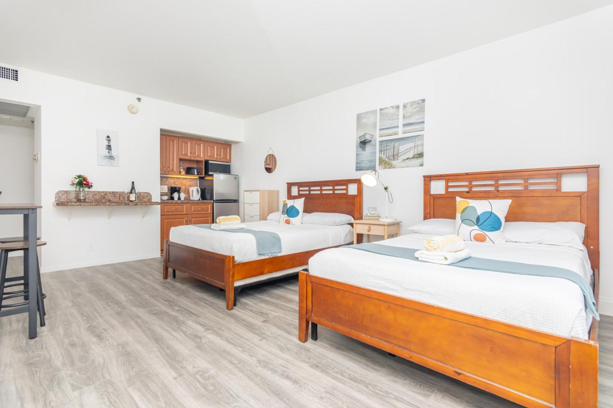 ميامي بيتش Girasole Suites الغرفة الصورة