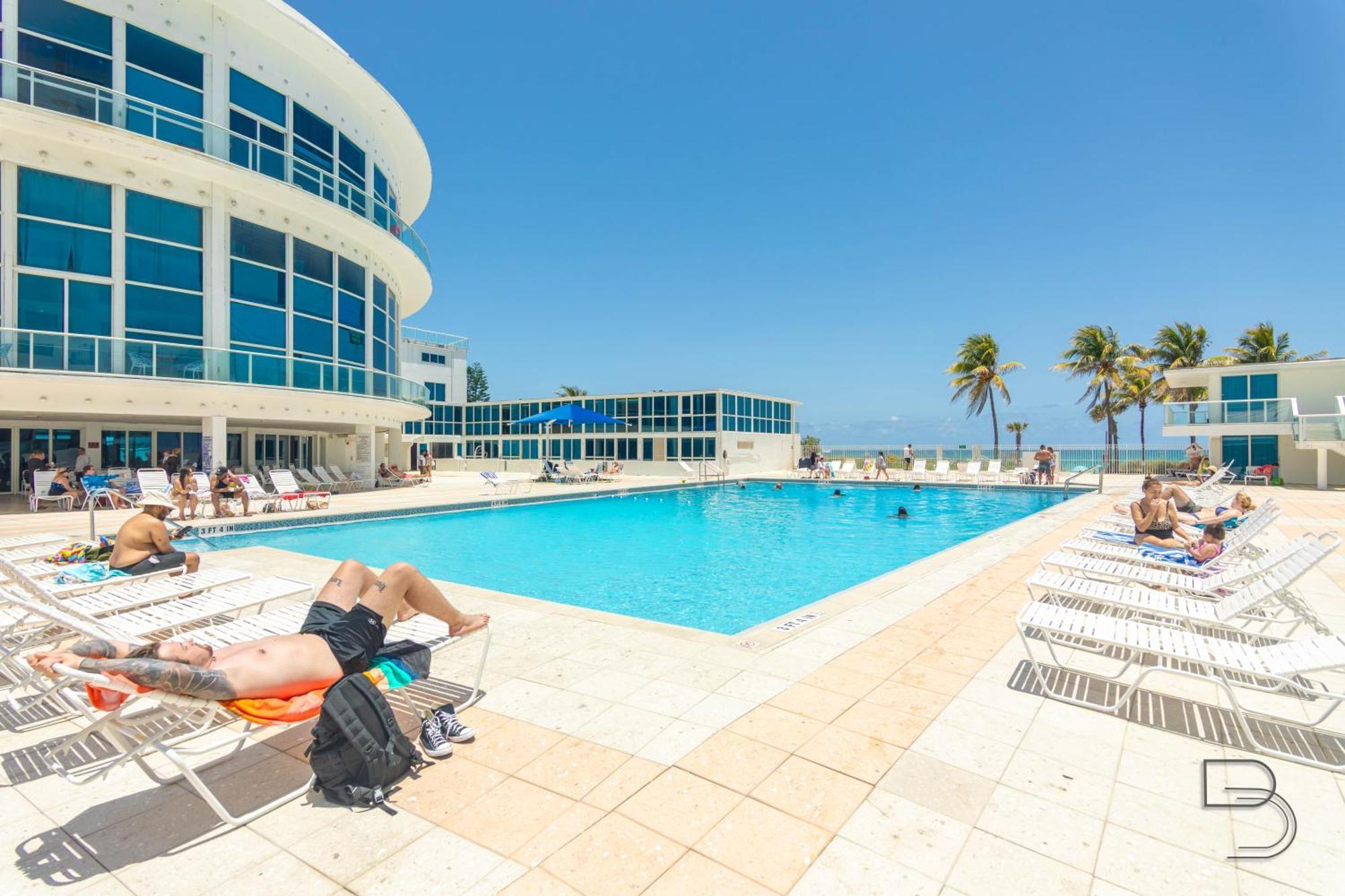 ميامي بيتش Girasole Suites المظهر الخارجي الصورة
